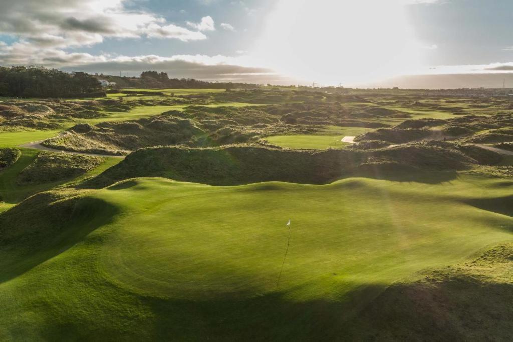 2 Princess Green - Portrush By The Sea ภายนอก รูปภาพ